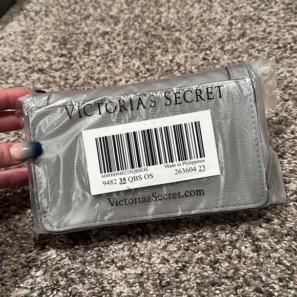 Victorias Secret Tech Wristlet BRAND NEW in original packaging! - Picture 5 of 8